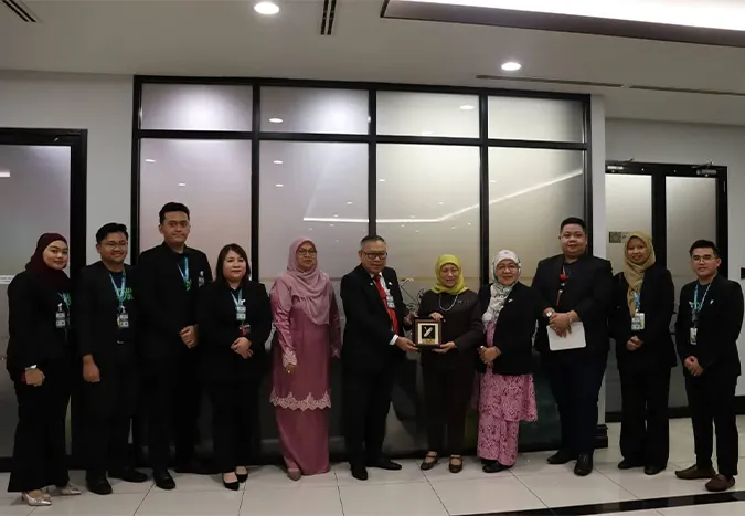 30-oct-2025-AZAM Sarawak intensifies ministerial level collaboration-cover.webp